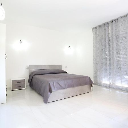 Il Giglio Hotel Castel Volturno Ngoại thất bức ảnh